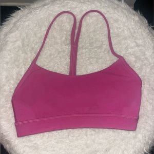 Lululemon Flow Y Bra Nulu, light support